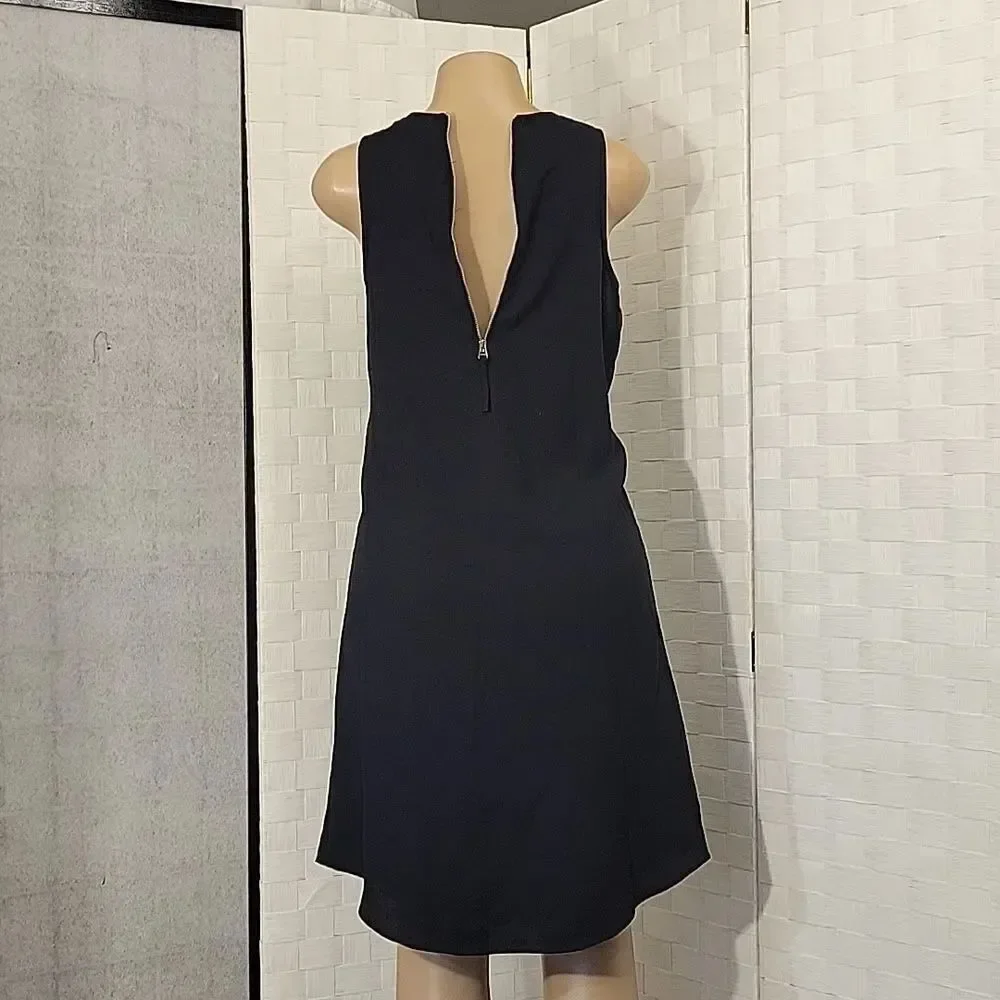 BRAND NEW APT.9 SLEEVELESS ROUNDNECK WOMEN